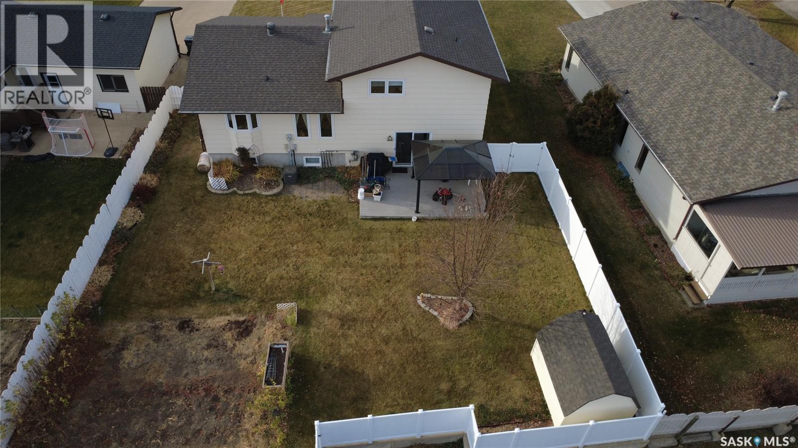353 Walsh Trail, Swift Current, SK - Outdoor