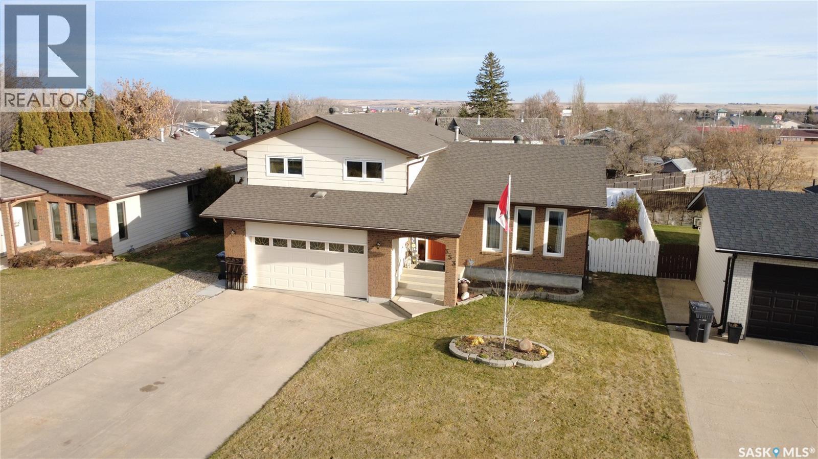 353 Walsh Trail, Swift Current, SK - Outdoor