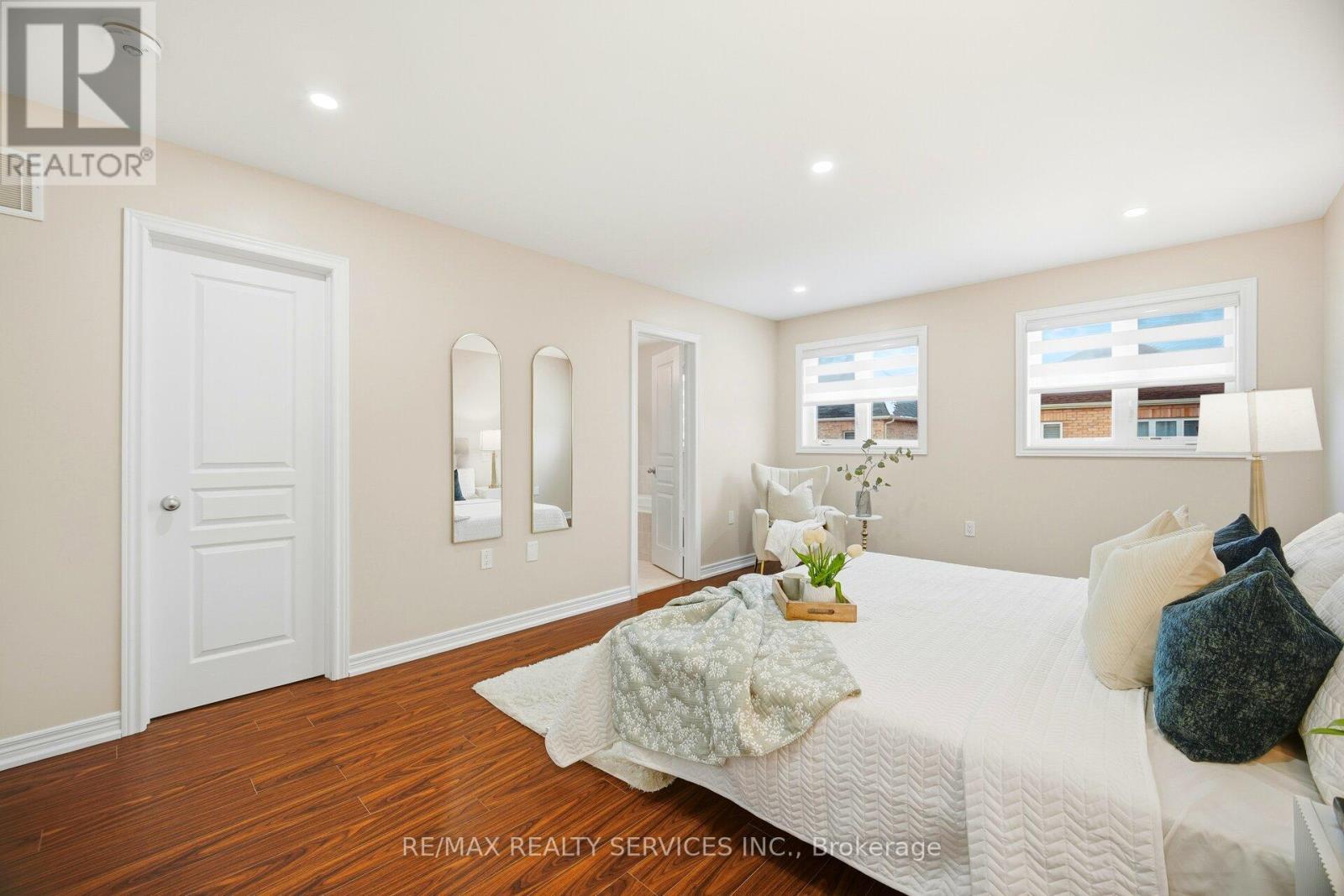 26 Deer Ridge Trail, Caledon, ON - Indoor Photo Showing Bedroom