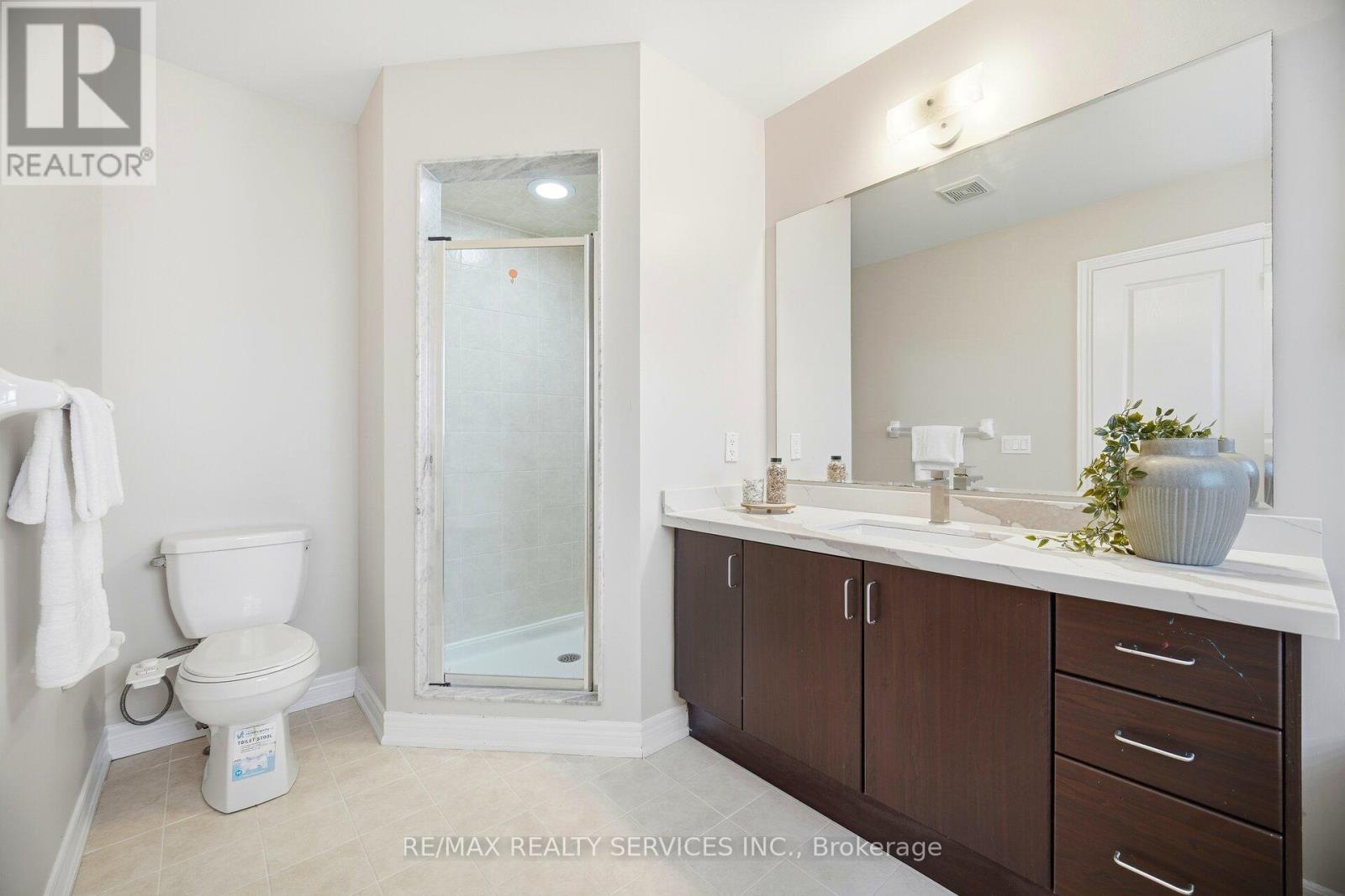 26 Deer Ridge Trail, Caledon, ON - Indoor Photo Showing Bathroom