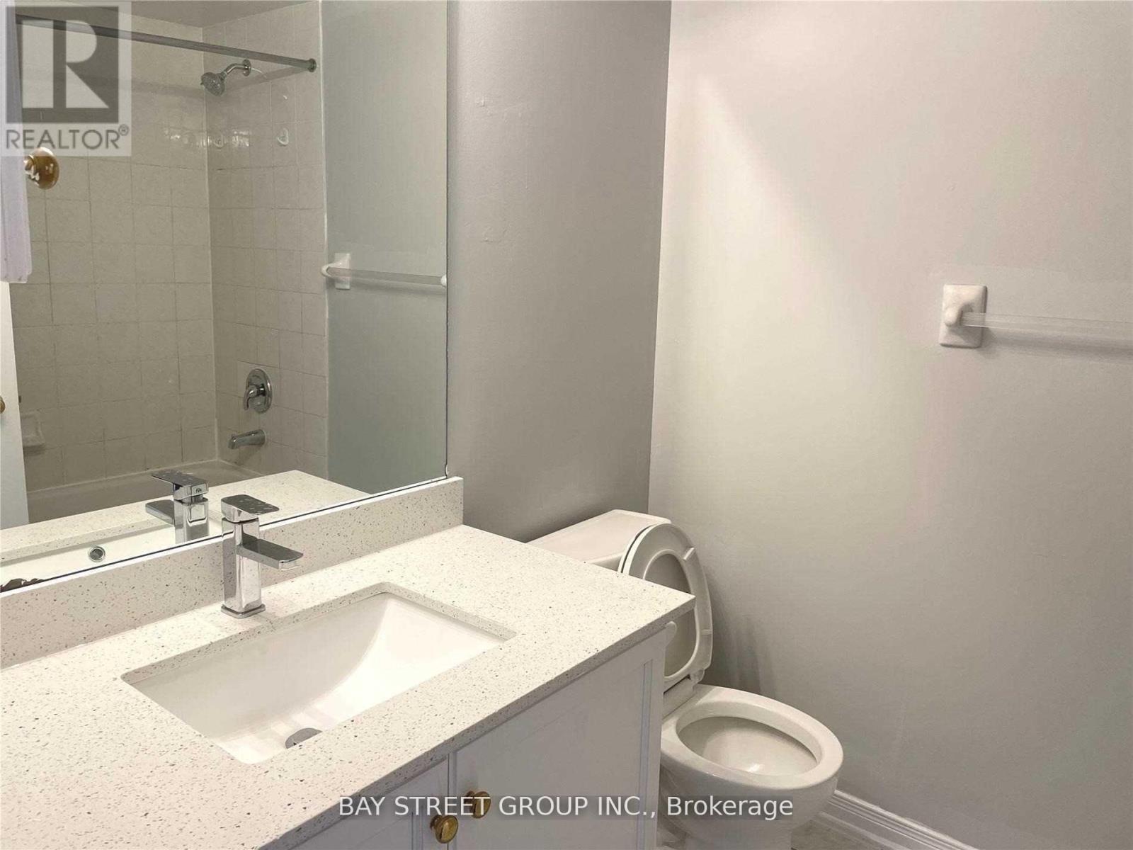 2105 - 19 Rosebank Drive, Toronto, ON - Indoor Photo Showing Bathroom