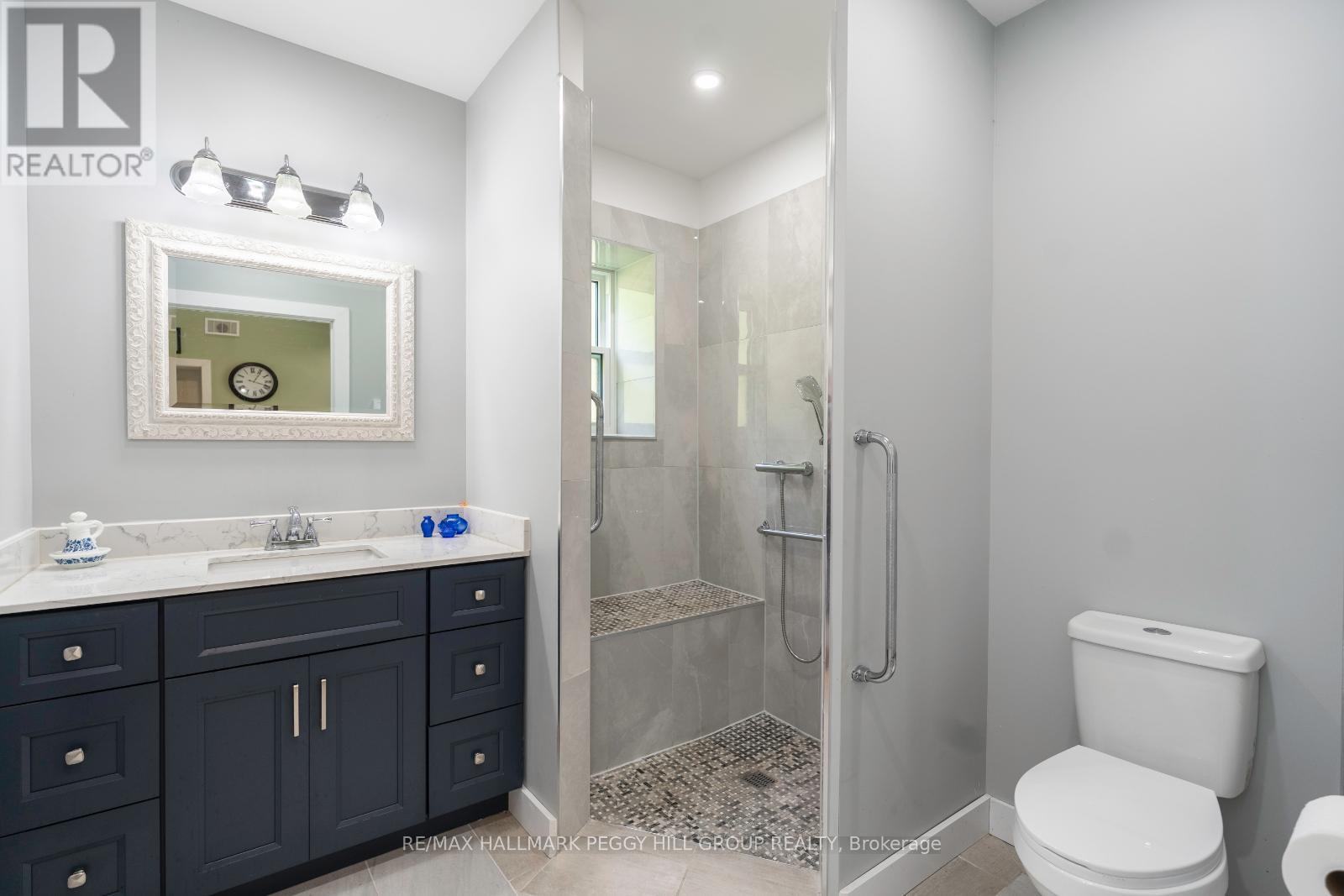 4396 Penetanguishene Road, Springwater, ON - Indoor Photo Showing Bathroom
