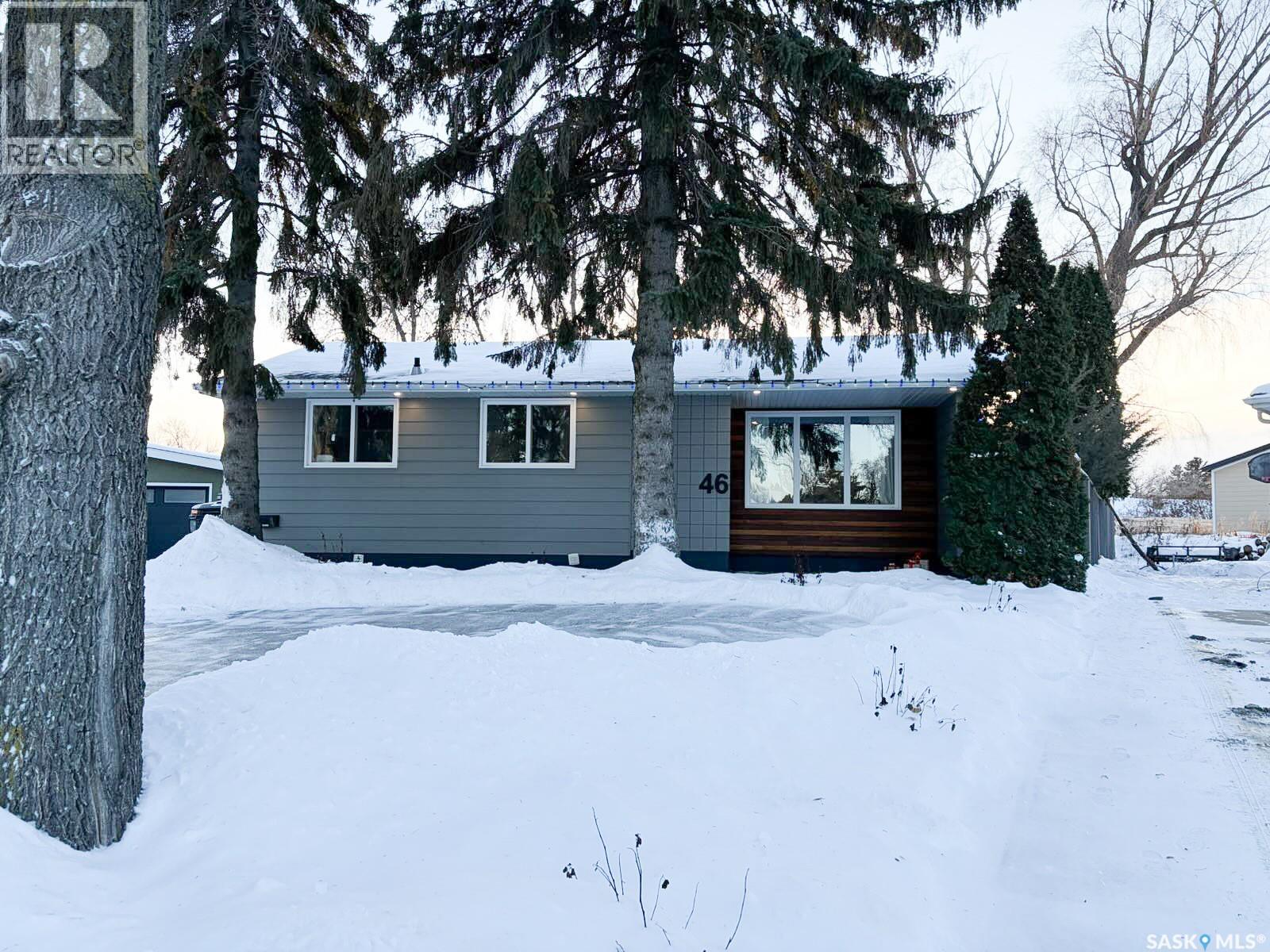 46 Phillips Crescent, Saskatoon, SK - Outdoor