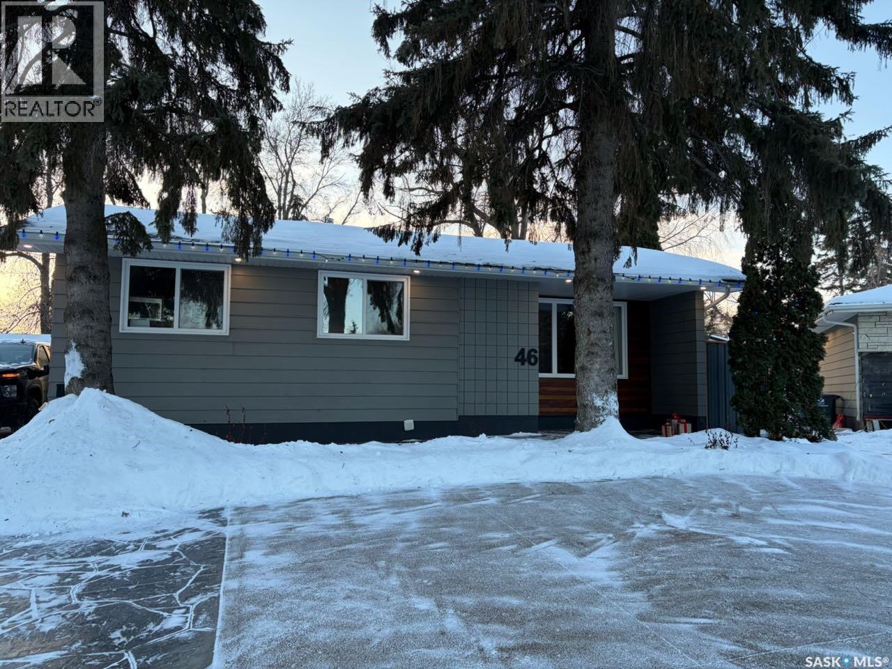 46 Phillips Crescent, Saskatoon, SK - Outdoor