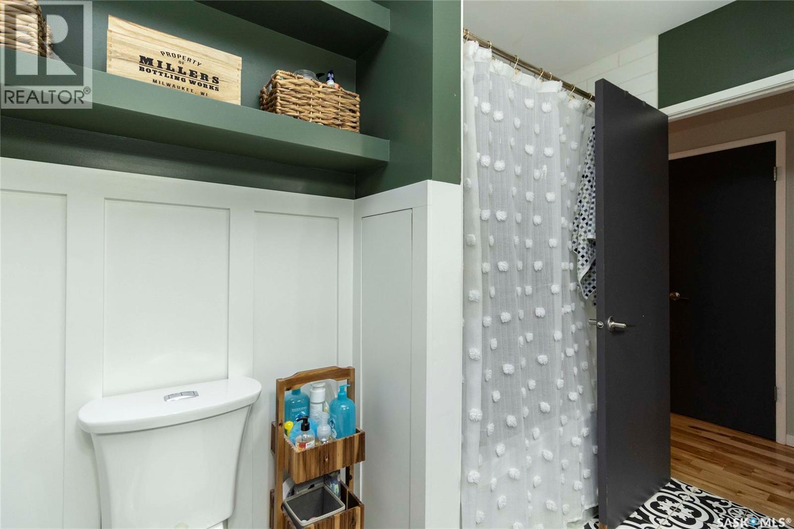 46 Phillips Crescent, Saskatoon, SK - Indoor Photo Showing Bathroom