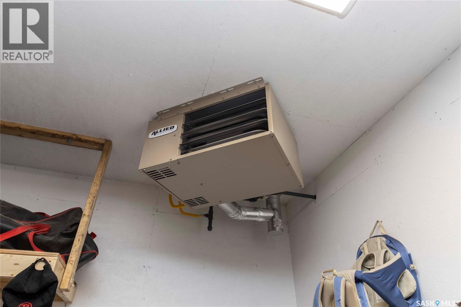 46 Phillips Crescent, Saskatoon, SK - Indoor