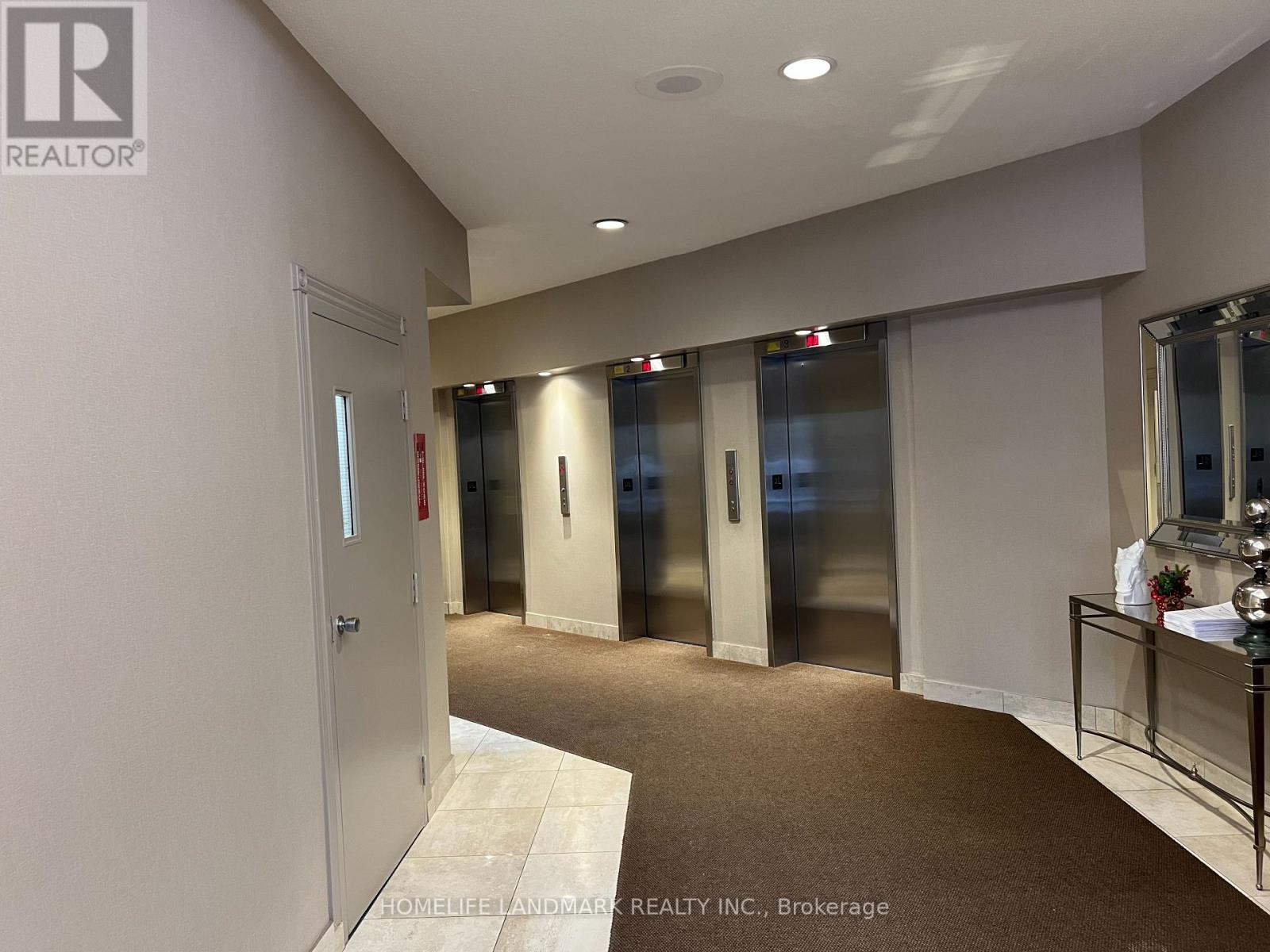 407 - 10 Dean Park Road, Toronto, ON - Indoor Photo Showing Other Room