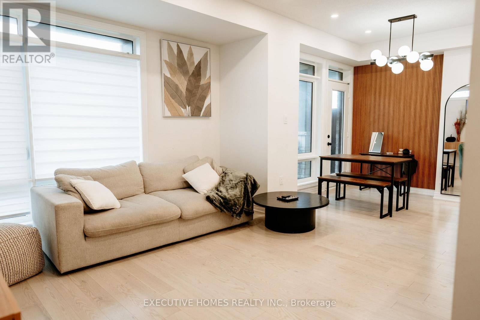 51 - 402 Salem Road, Ajax, ON - Indoor