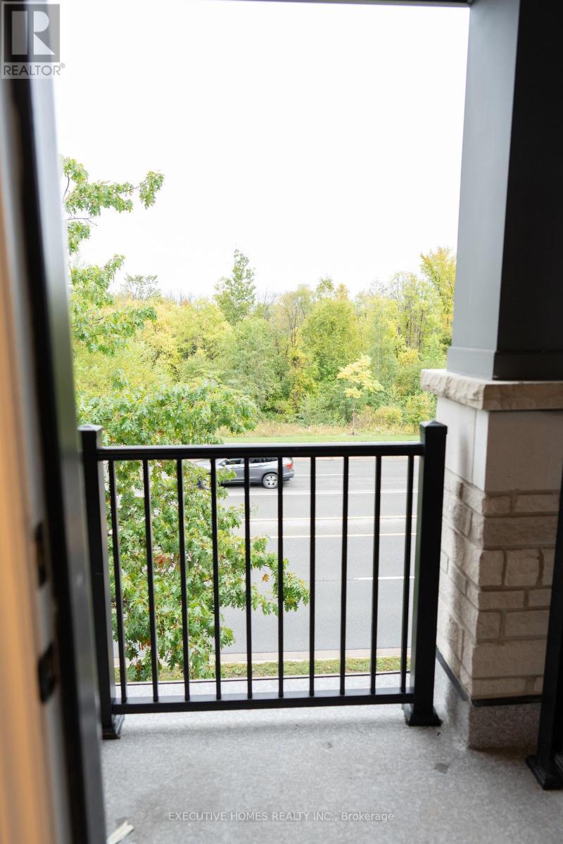 51 - 402 Salem Road, Ajax, ON - Outdoor