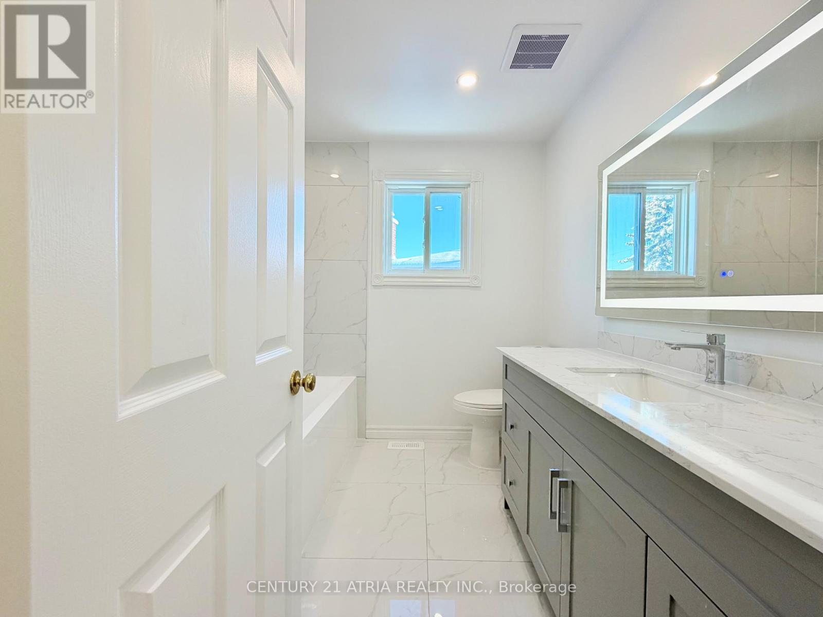72 Bendamere Crescent, Markham, ON - Indoor Photo Showing Bathroom