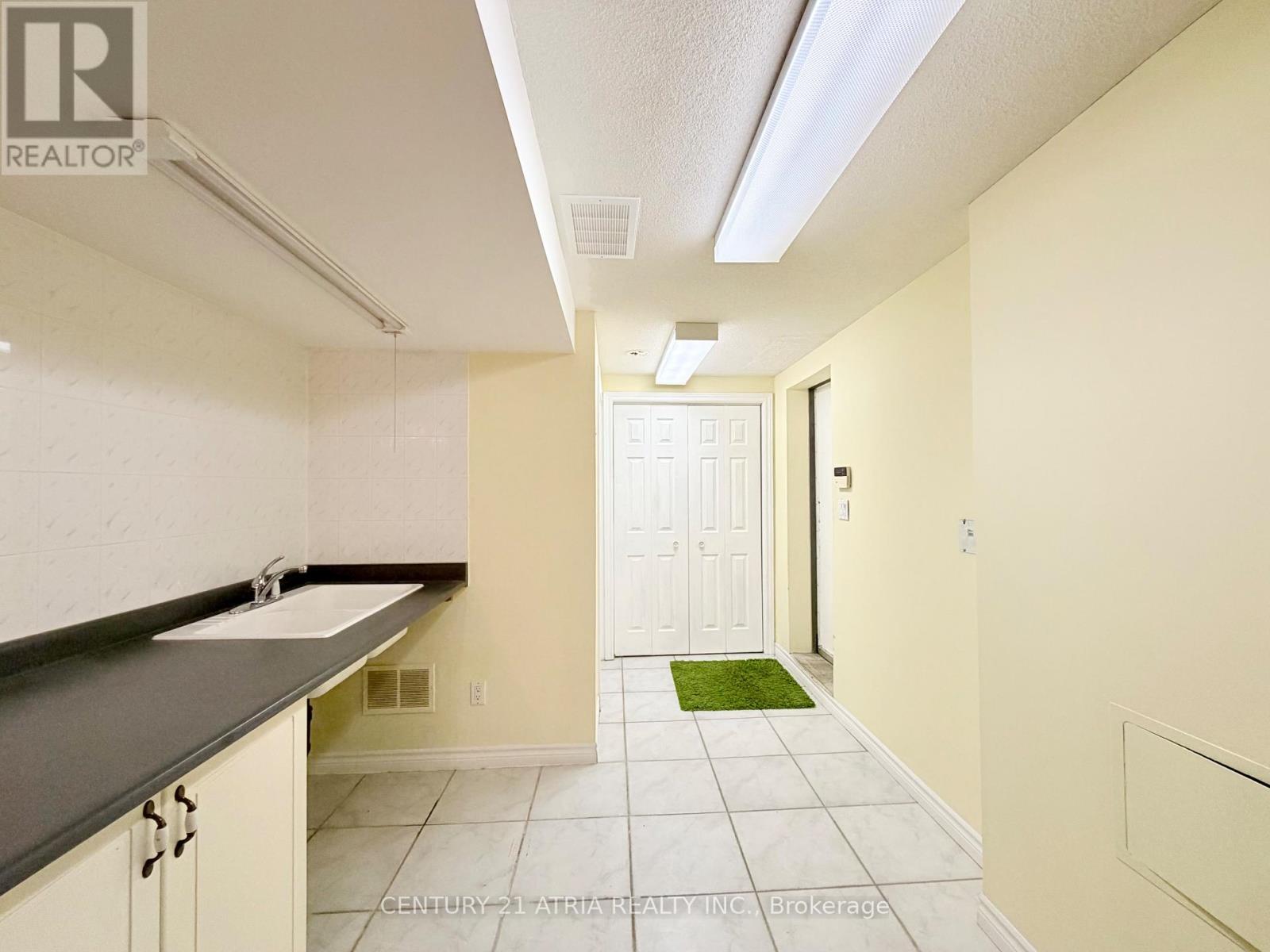 72 Bendamere Crescent, Markham, ON - Indoor Photo Showing Other Room