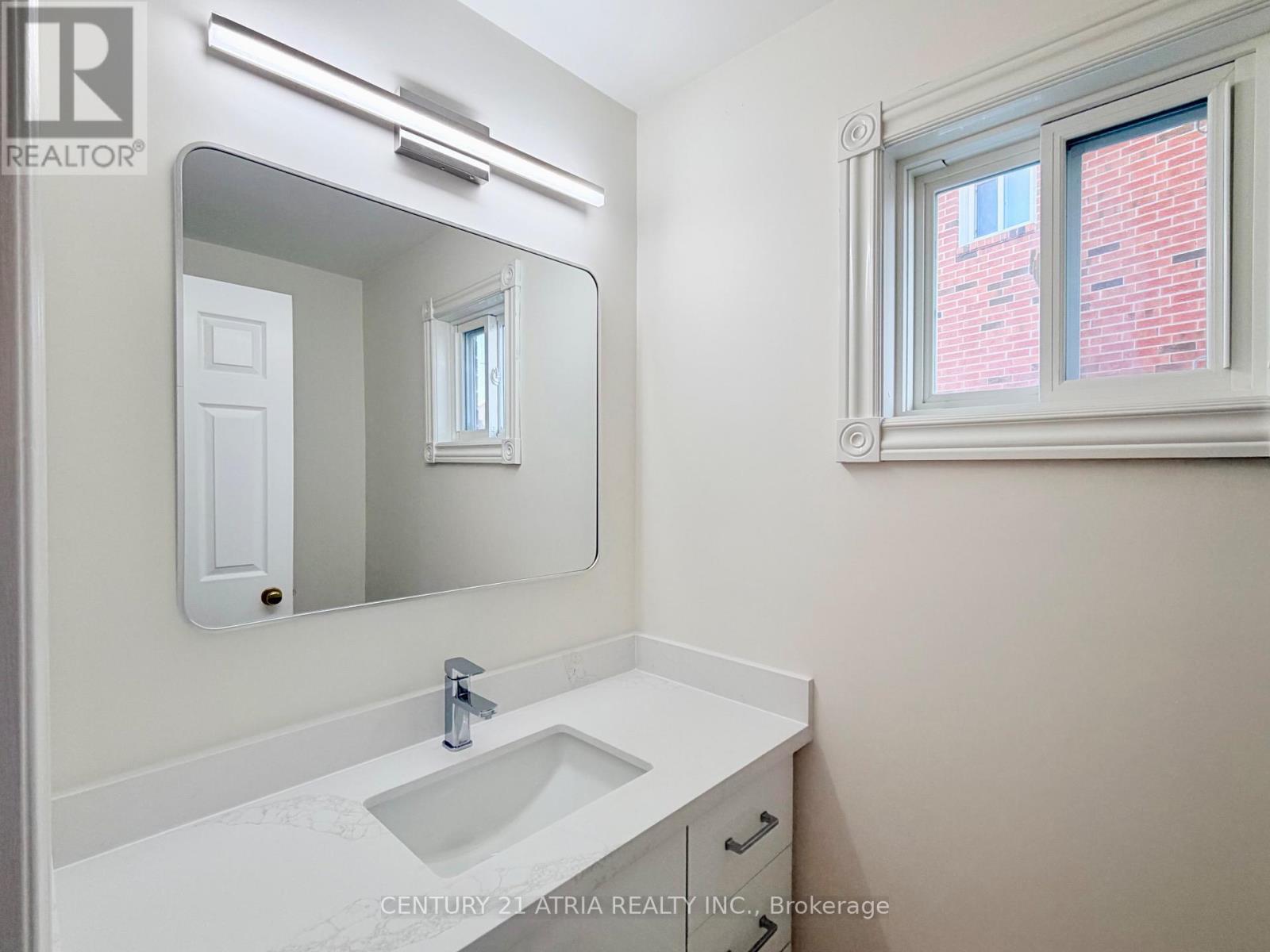 72 Bendamere Crescent, Markham, ON - Indoor Photo Showing Bathroom