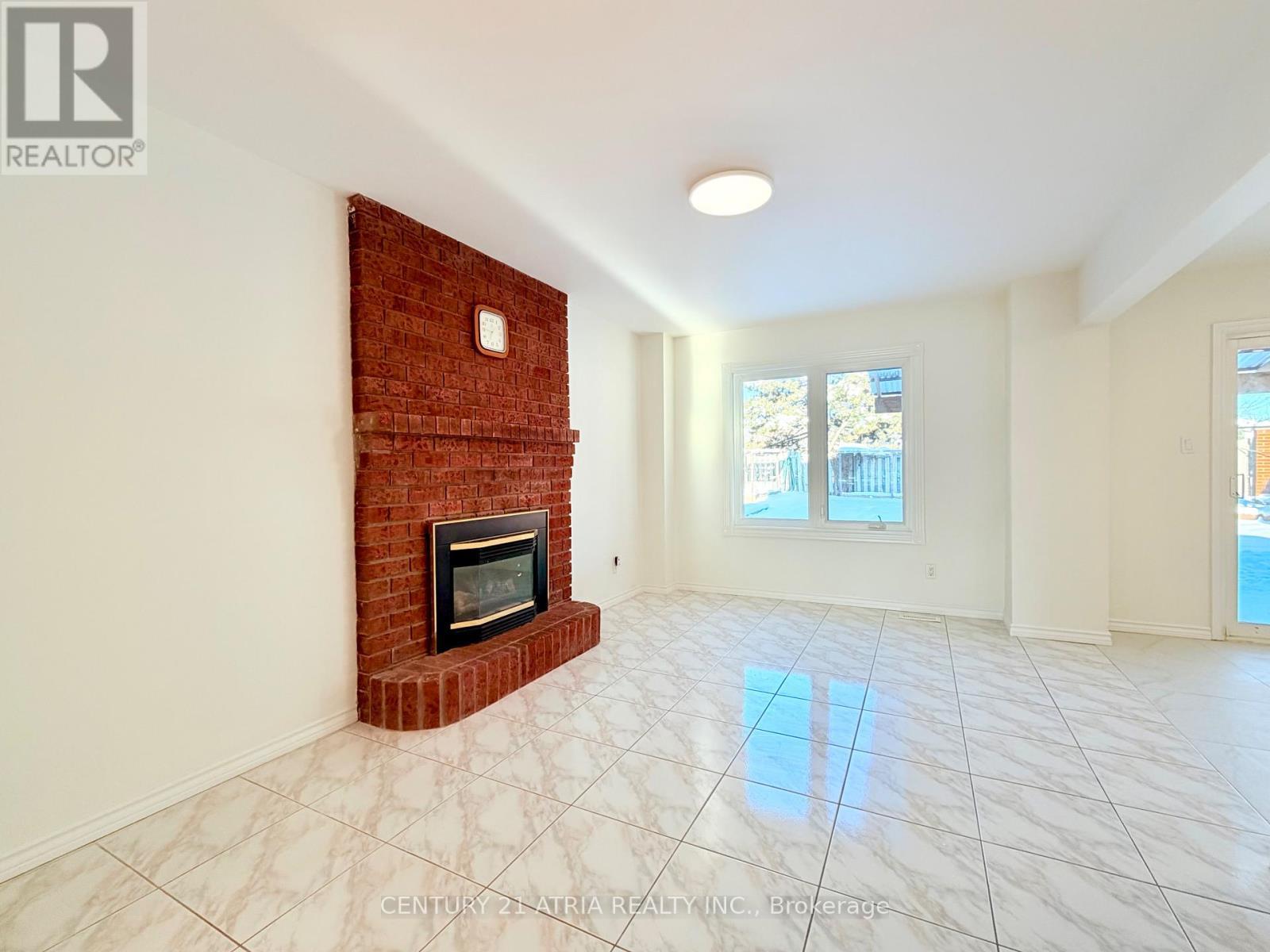 72 Bendamere Crescent, Markham, ON - Indoor With Fireplace