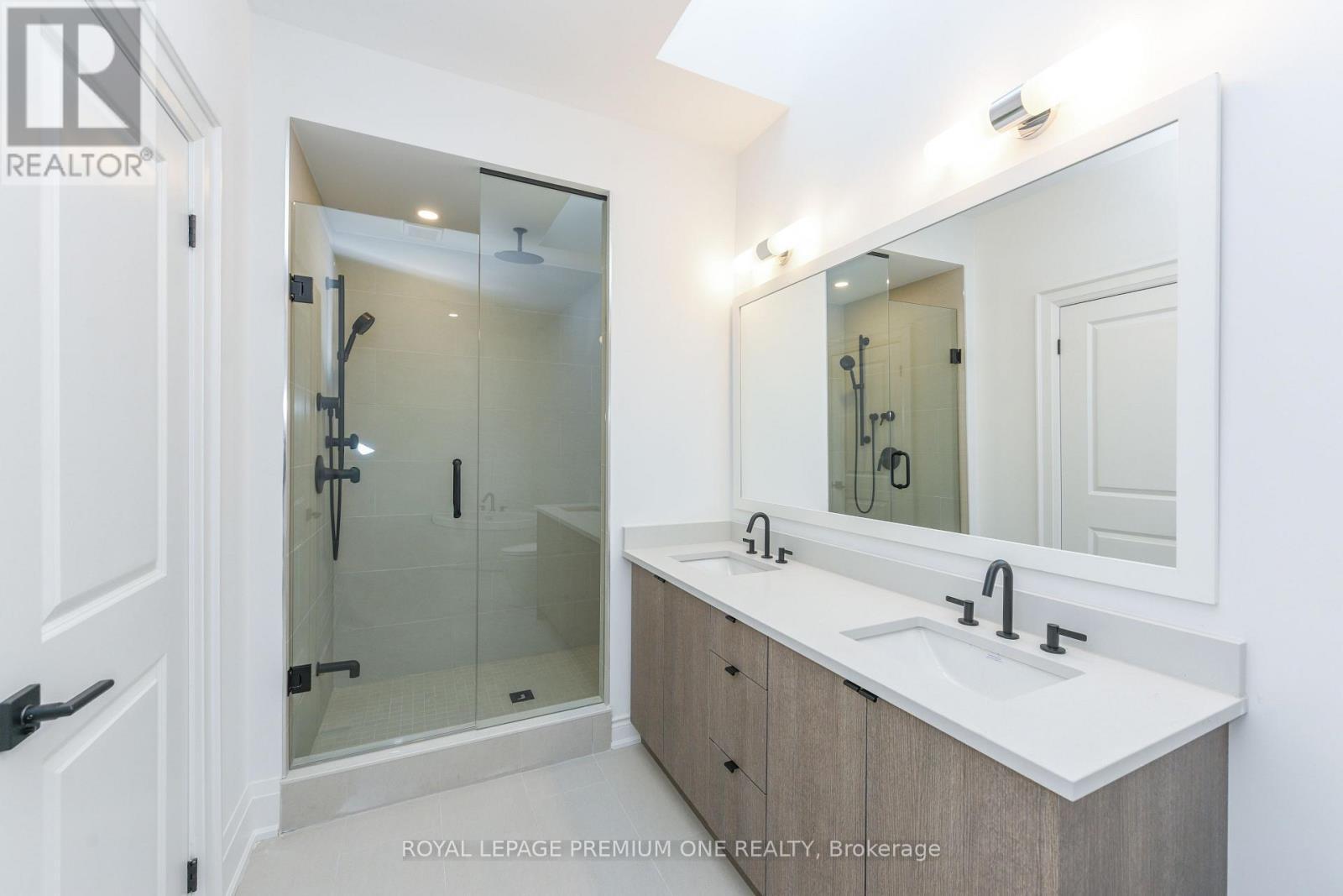 73 - 40 Lunar Crescent, Mississauga, ON