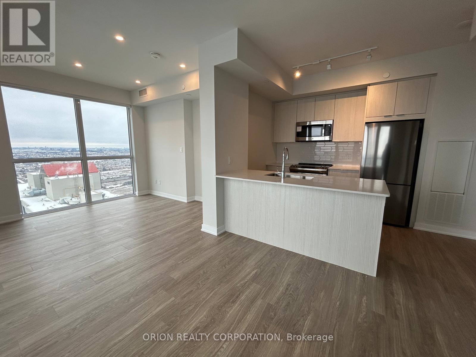 2408 - 430 Square One Drive, Mississauga, ON - Indoor Photo Showing Kitchen With Double Sink