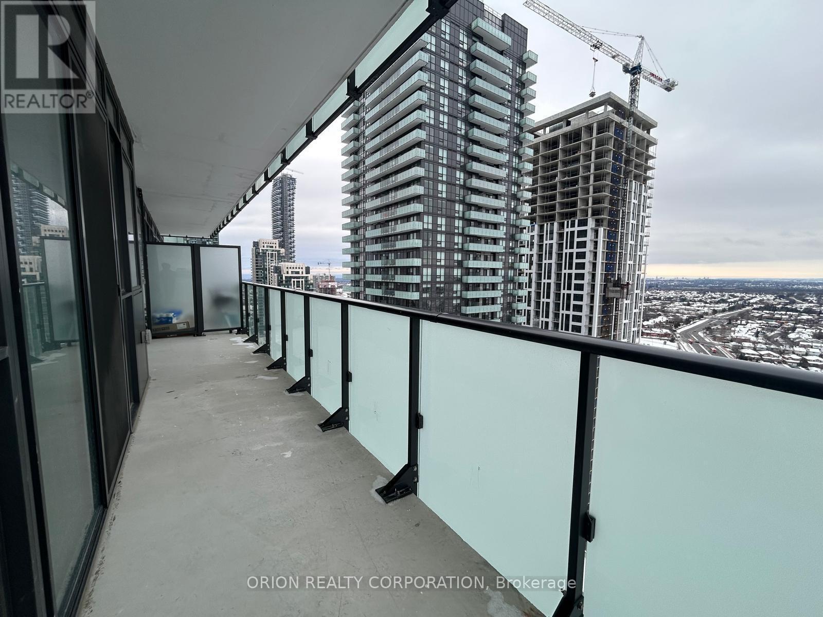 2408 - 430 Square One Drive, Mississauga, ON - Outdoor