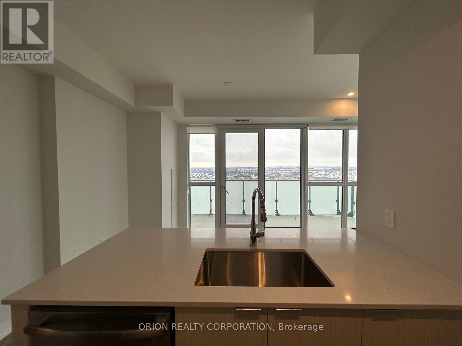 2408 - 430 Square One Drive, Mississauga, ON - Indoor Photo Showing Other Room