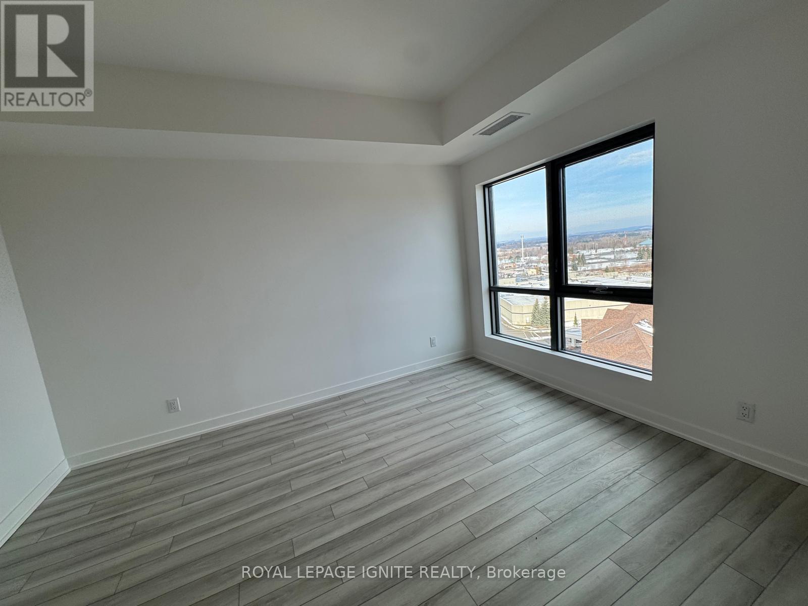 1205 - 55 Clarington Boulevard, Clarington, ON - Indoor Photo Showing Other Room