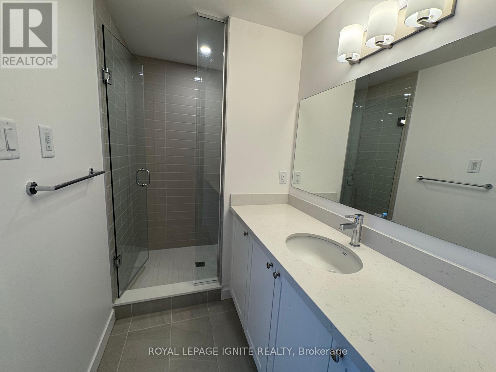 1205 - 55 Clarington Boulevard, Clarington, ON - Indoor Photo Showing Bathroom