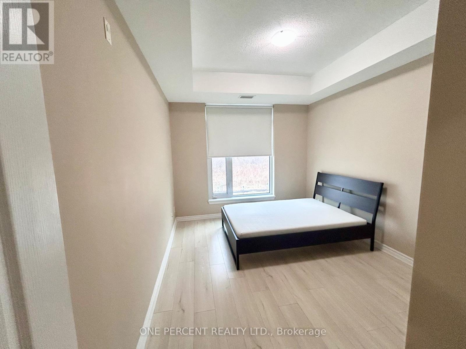 201 - 100 Roger Guindon Avenue, Ottawa, ON - Indoor Photo Showing Bedroom