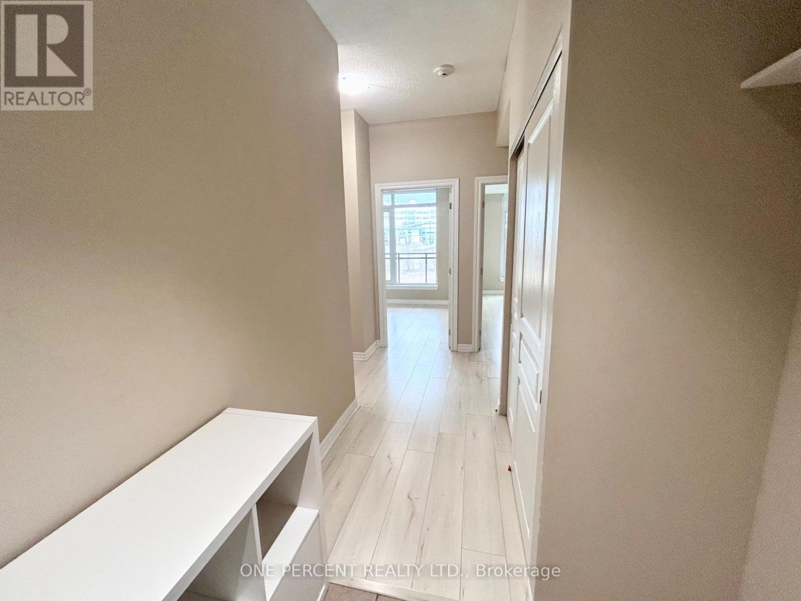 201 - 100 Roger Guindon Avenue, Ottawa, ON - Indoor Photo Showing Other Room