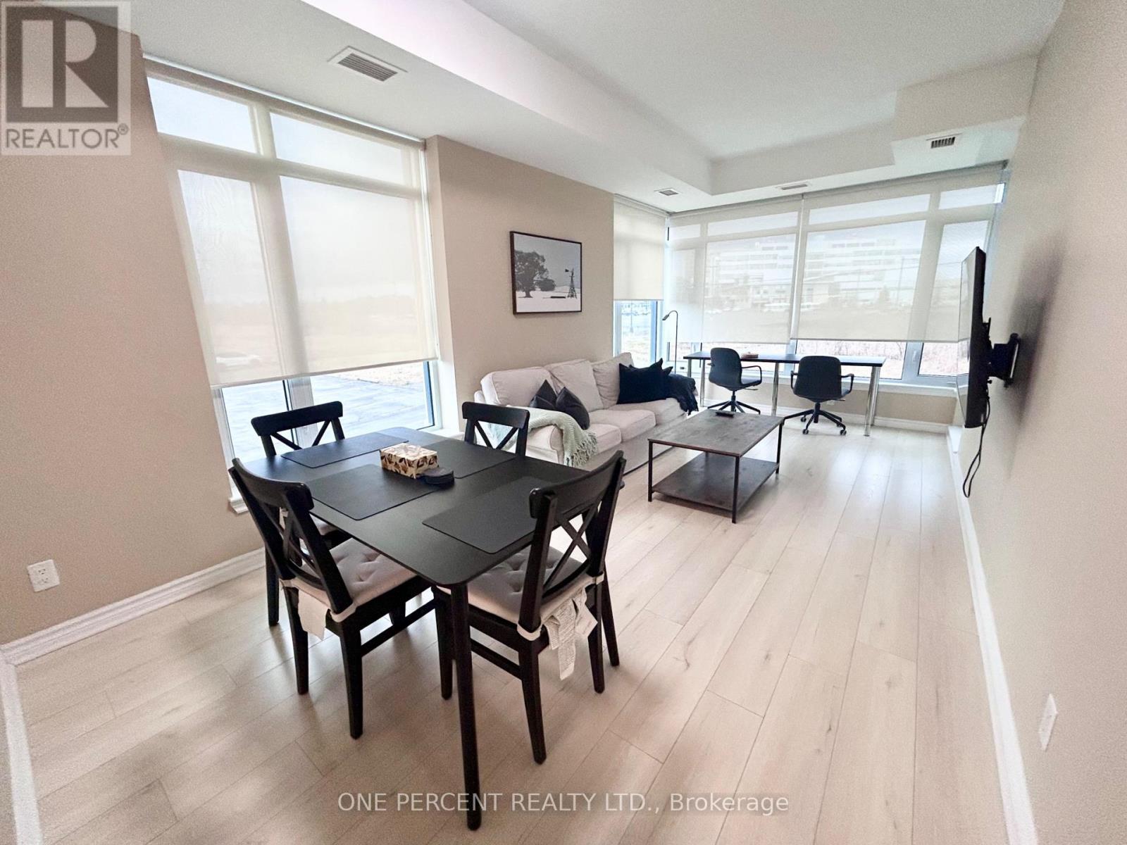 201 - 100 Roger Guindon Avenue, Ottawa, ON - Indoor