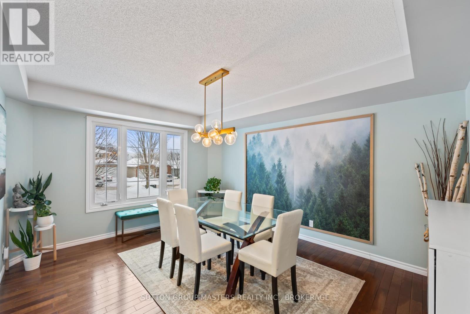 628 Melrose Street, Kingston (East Gardiners Rd), ON - Indoor Photo Showing Dining Room