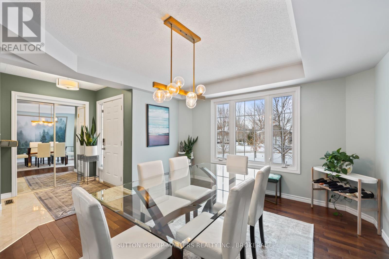 628 Melrose Street, Kingston (East Gardiners Rd), ON - Indoor Photo Showing Dining Room
