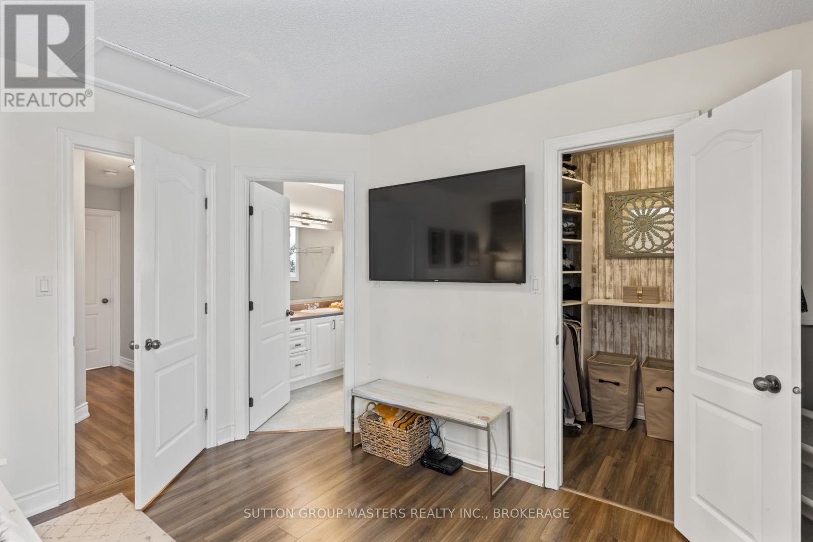 628 Melrose Street, Kingston (East Gardiners Rd), ON - Indoor