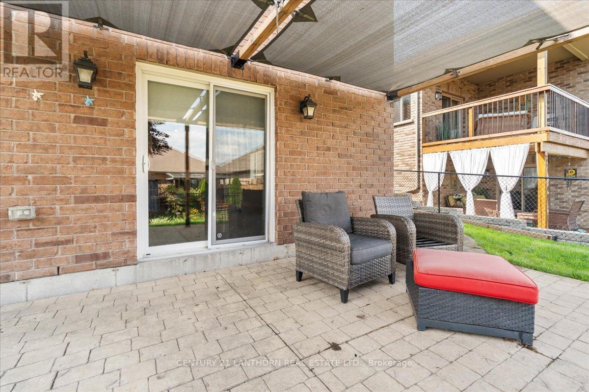 18 Mcdougall Drive, Belleville (Thurlow Ward), ON - Outdoor With Deck Patio Veranda With Exterior