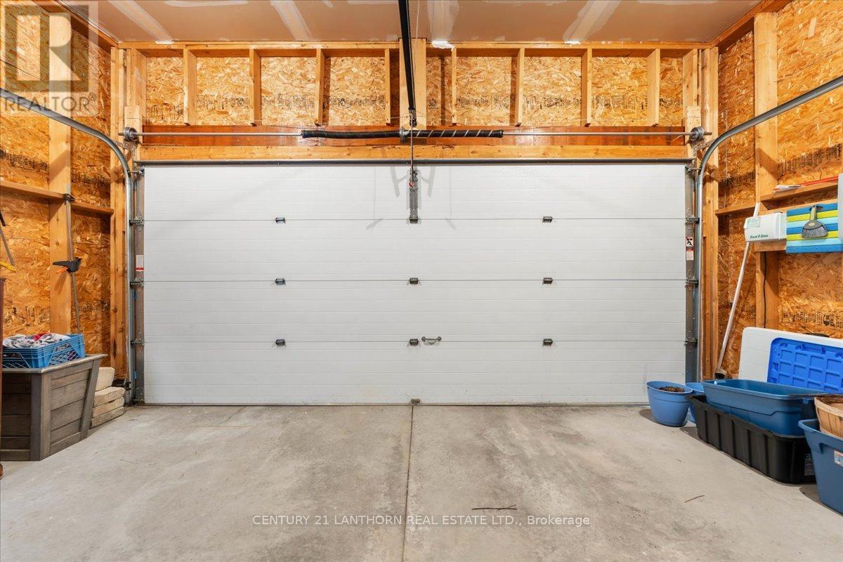 18 Mcdougall Drive, Belleville (Thurlow Ward), ON - Indoor Photo Showing Garage