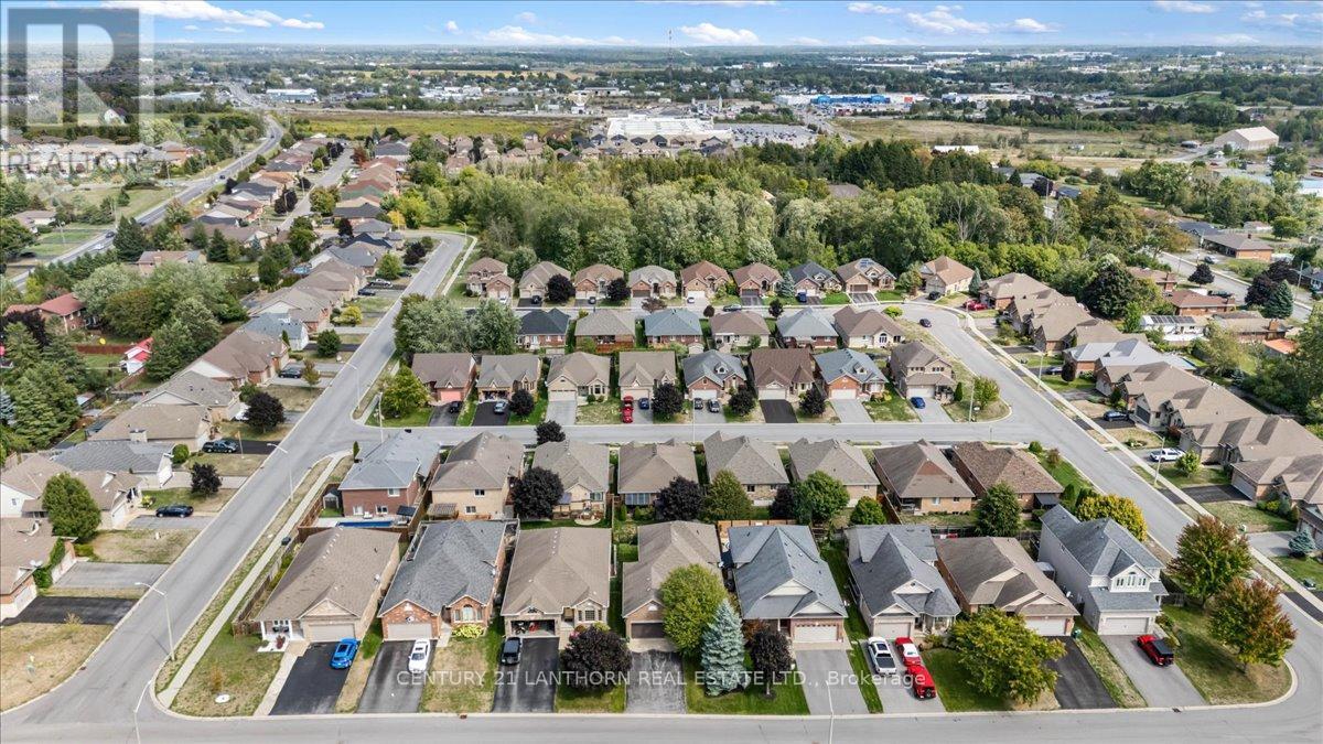 18 Mcdougall Drive, Belleville (Thurlow Ward), ON - Outdoor With View