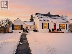 3722 44 Avenue Red Deer, AB T4N 3H5