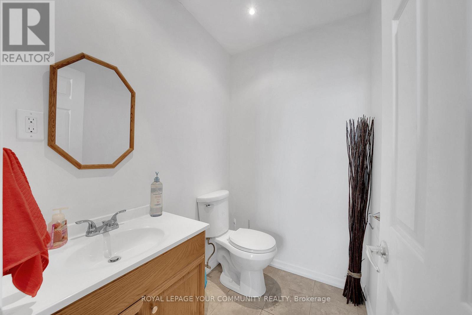 17 - 45 Casmir Court, Vaughan, ON