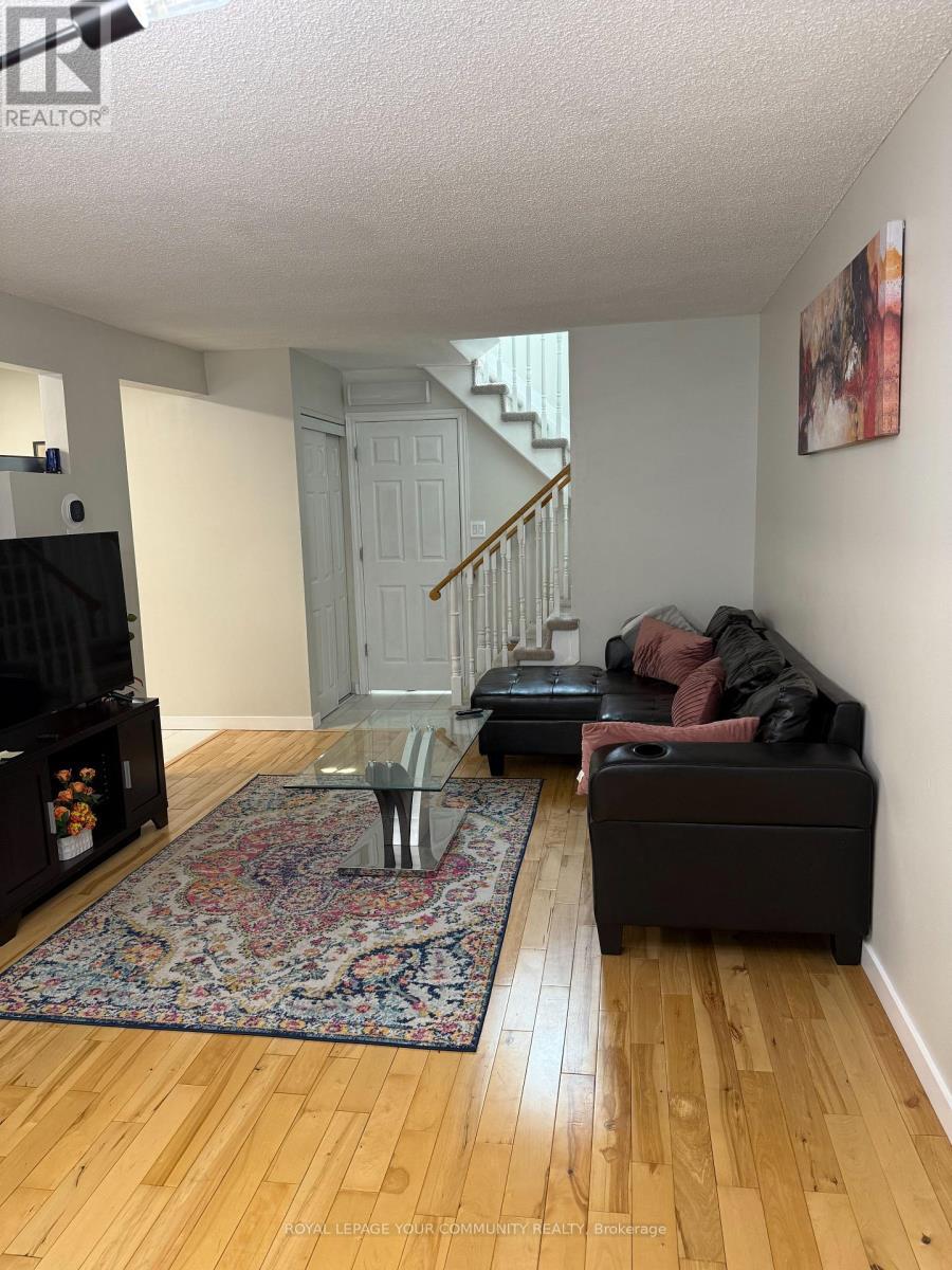 63 Barrett Crescent, Ajax, ON - Indoor