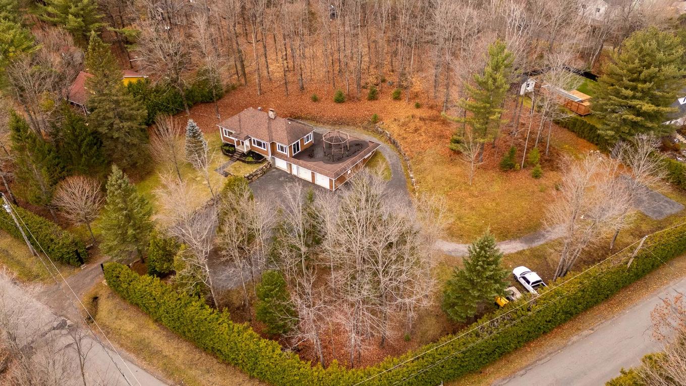 Photo aérienne - 17 Ch. Des Lilas, Sainte-Anne-Des-Lacs, QC - Outdoor With View