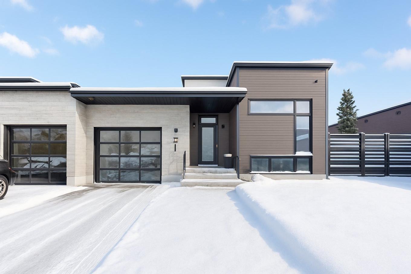 Frontage - 51 Rue Des Trembles, Saint-Jean-Sur-Richelieu, QC - Outdoor With Facade