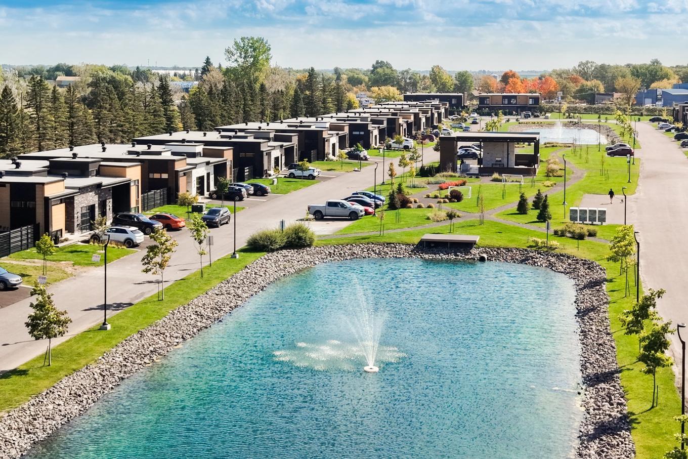 Nearby - 51 Rue Des Trembles, Saint-Jean-Sur-Richelieu, QC - Outdoor With Body Of Water With View