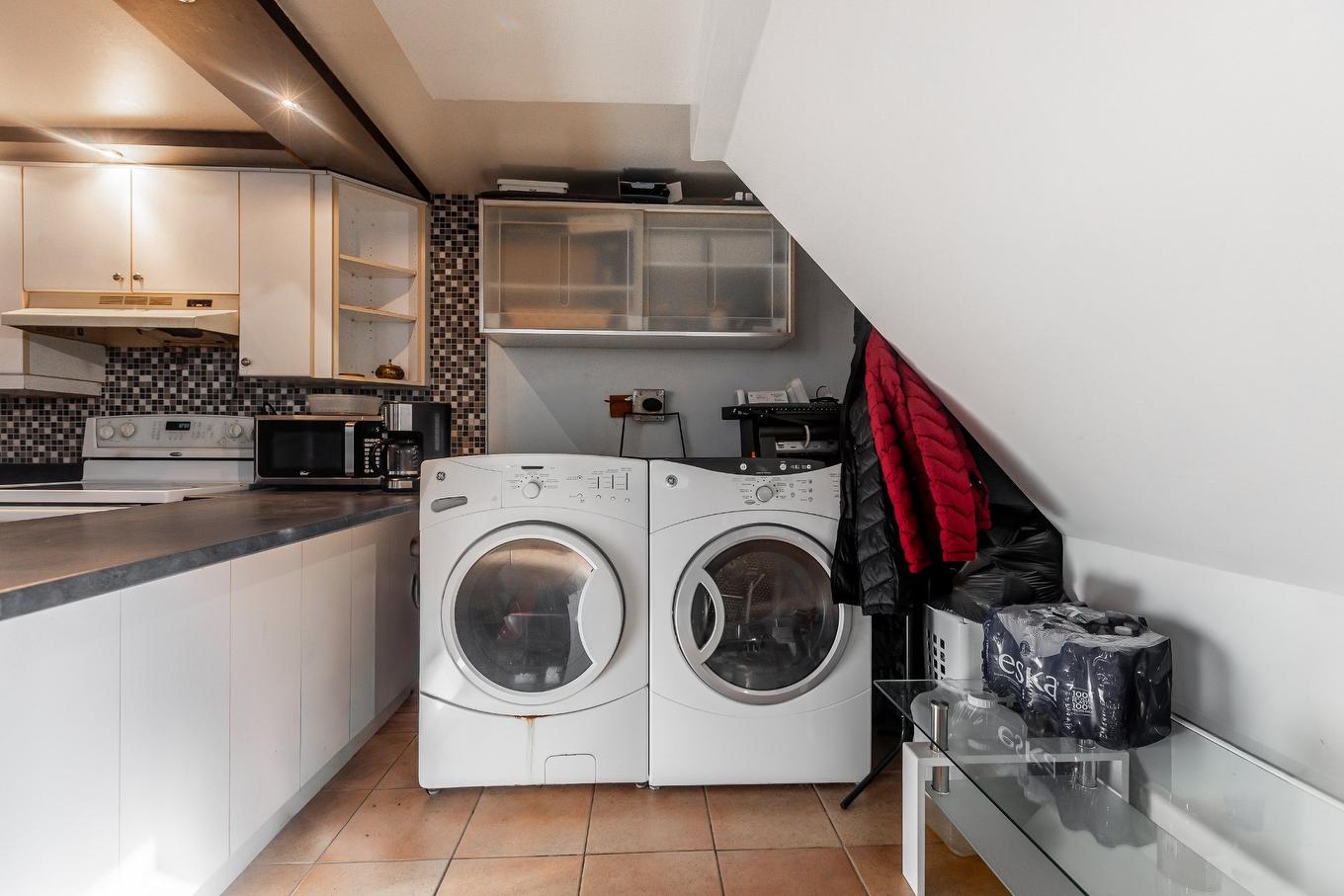Laundry room - 7139 - 7141 Boul. Lacordaire, Montréal (Saint-Léonard), QC - Indoor Photo Showing Laundry Room