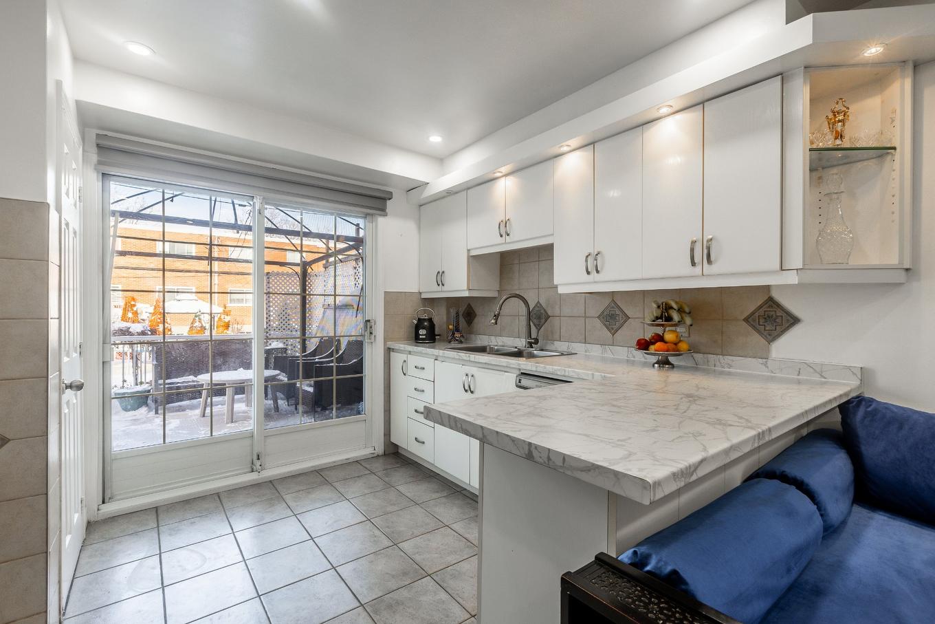 Kitchen - 7139 - 7141 Boul. Lacordaire, Montréal (Saint-Léonard), QC - Indoor Photo Showing Other Room