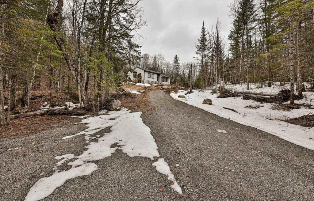 Stationnement - 1385 Ch. Des Hauteurs, Sainte-Adèle, QC - Outdoor