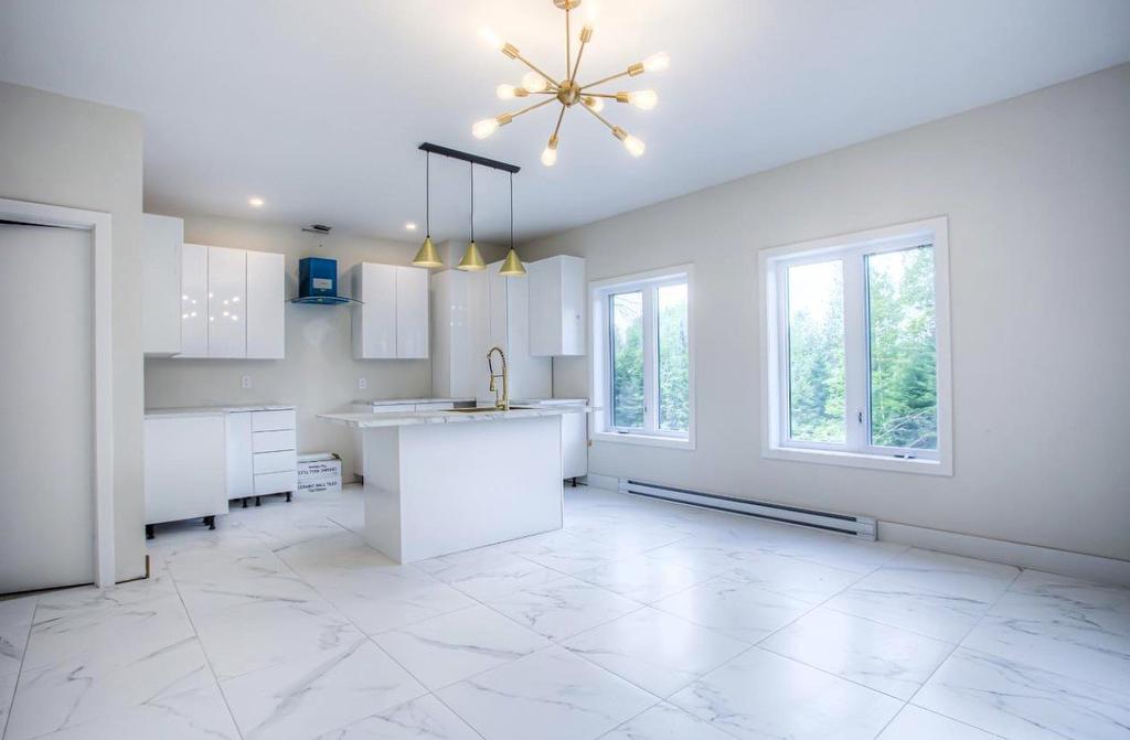 Cuisine - 1385 Ch. Des Hauteurs, Sainte-Adèle, QC - Indoor