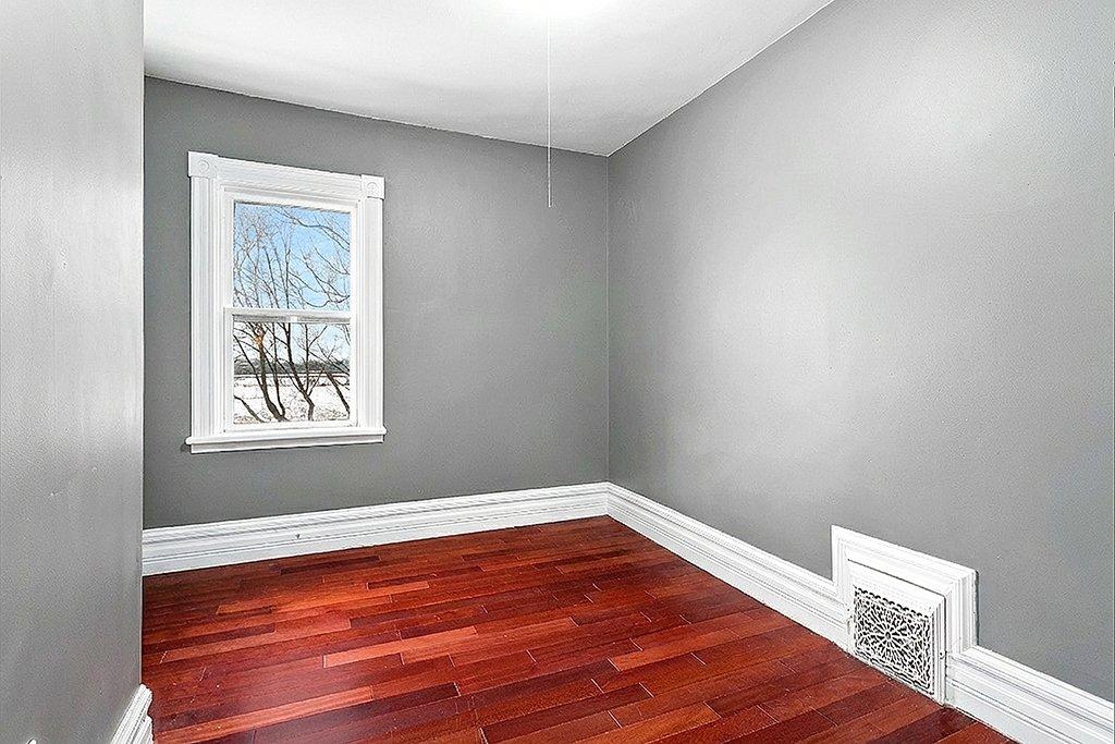 Chambre à coucher - 38 Route 148, Bristol, QC - Indoor Photo Showing Other Room