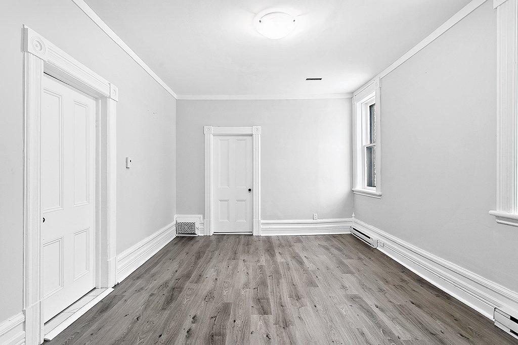 Salle familiale - 38 Route 148, Bristol, QC - Indoor Photo Showing Other Room