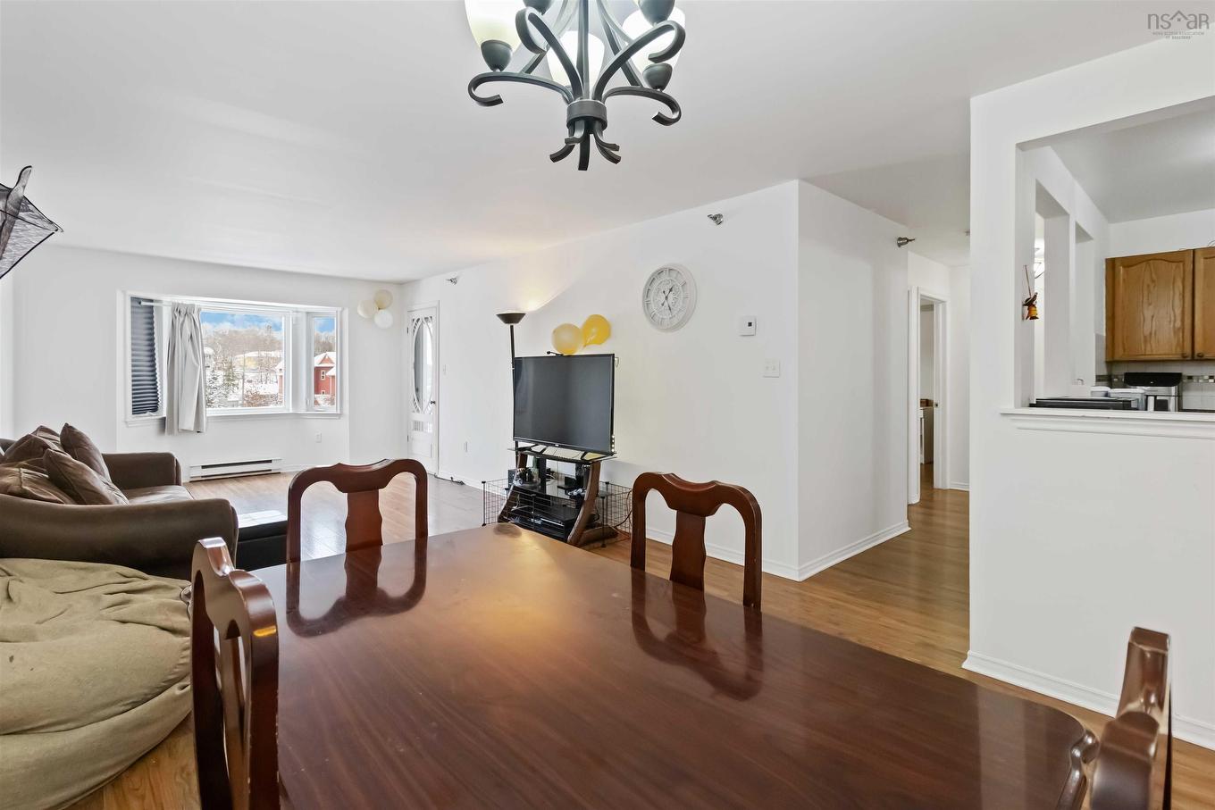 311 93 Kearney Lake Road, Halifax, NS