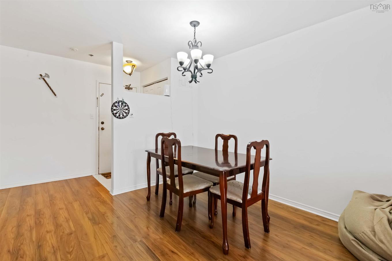 311 93 Kearney Lake Road, Halifax, NS