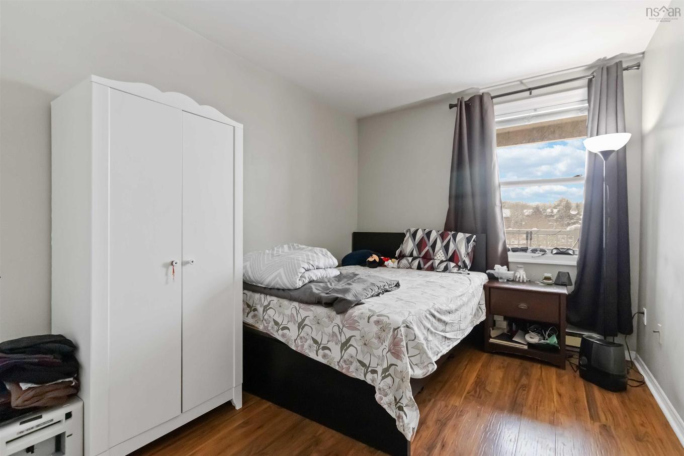 311 93 Kearney Lake Road, Halifax, NS