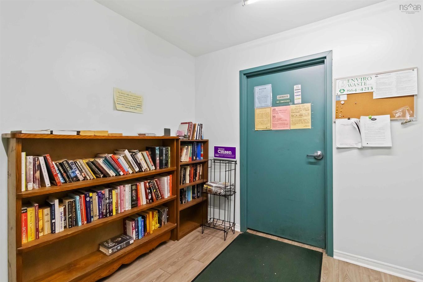 311 93 Kearney Lake Road, Halifax, NS