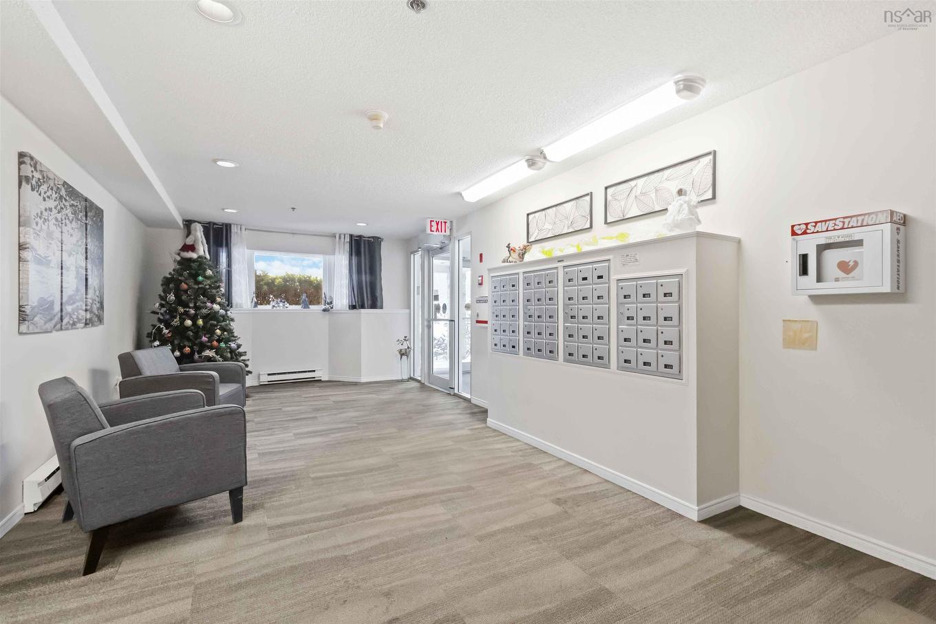 311 93 Kearney Lake Road, Halifax, NS