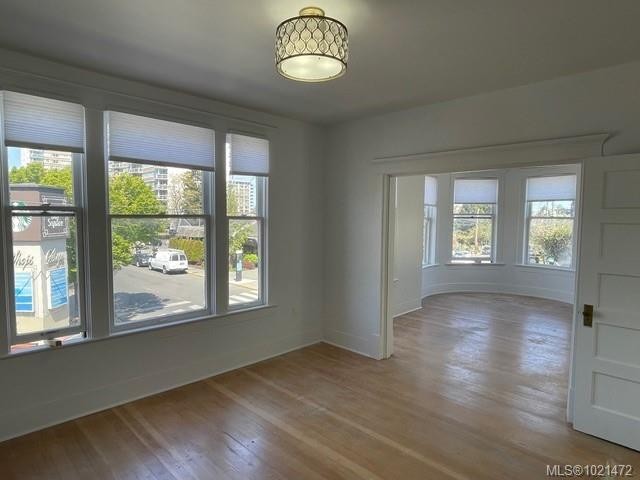 153 Menzies St, Victoria, BC